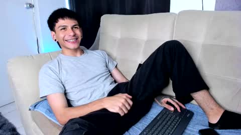 Austin online show from April 24, 7:38 pm