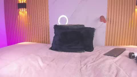 Snapshot of austin_rouse chatting on October 29, 10:02 pm austin_rouse online show from October 29, 10:02 pm