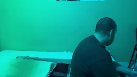 Auz online show from November 13, 7:02 am