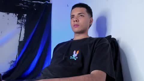 Avaggi online show from October 21, 11:18 pm