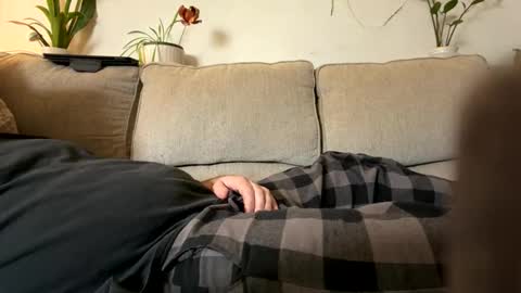 average_stag online show from March 23, 4:35 pm