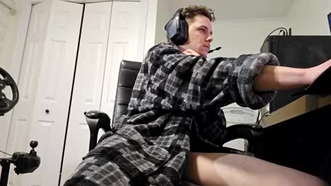 averageguytv online show from February 1, 8:02 am