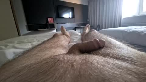 averagescot69 online show from July 3, 4:29 am