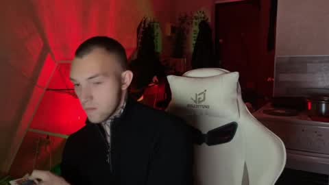 JustBoy online show from February 16, 4:42 pm