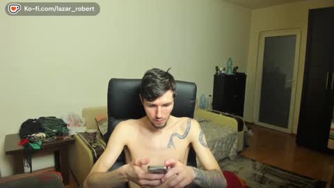 Snapshot of awesome_justin chatting on October 17, 7:45 am Justin online show from October 17, 7:45 am