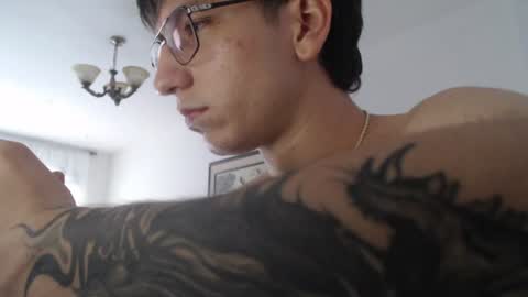 axel__master online show from June 16, 10:34 pm