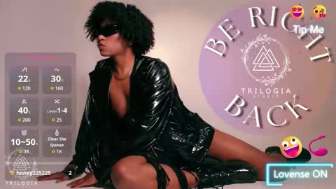 AXEL  online show from March 26, 12:04 am