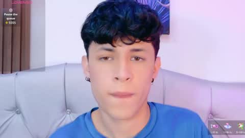 Axel Evanss online show from April 21, 2:01 pm