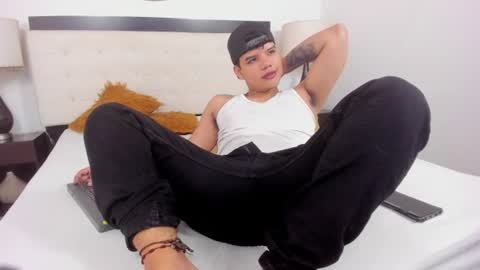 Axel Forte online show from June 13, 2:59 pm