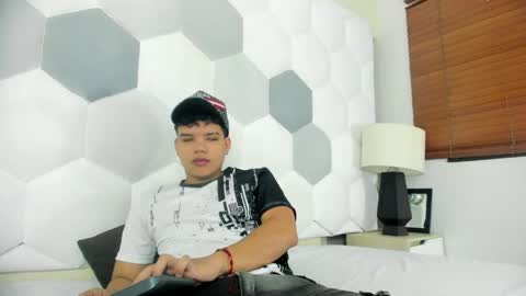 Axel Forte online show from April 29, 2:11 pm