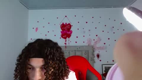 Axel online show from February 15, 11:24 pm