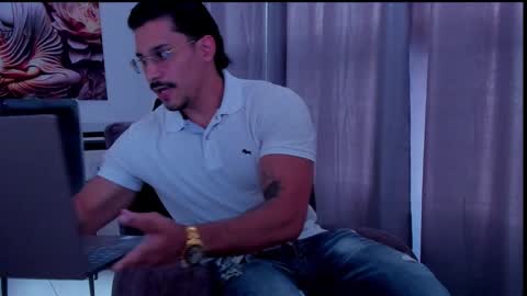 Axel Fury1 online show from February 7, 8:03 pm