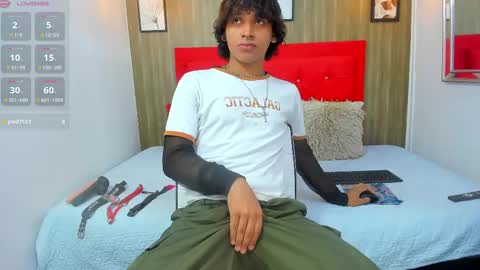 Alex online show from March 3, 9:23 pm