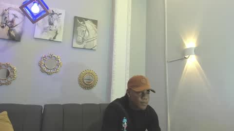 AXEL SILVA online show from March 5, 12:55 pm