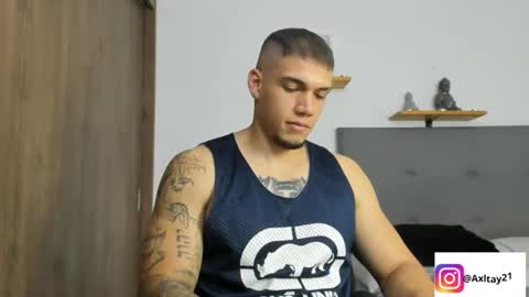 INDEPENDENT MODEL  online show from June 14, 2:24 am