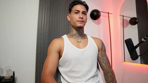 Agustin online show from September 16, 8:09 pm