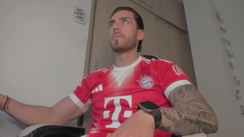 axelblaze_1 online show from March 18, 12:30 pm