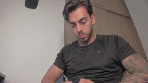 axelblaze_1 online show from March 15, 10:16 pm