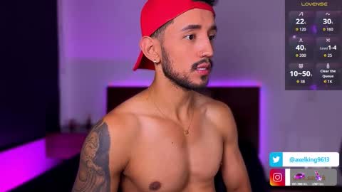 Axel King online show from October 19, 1:10 am