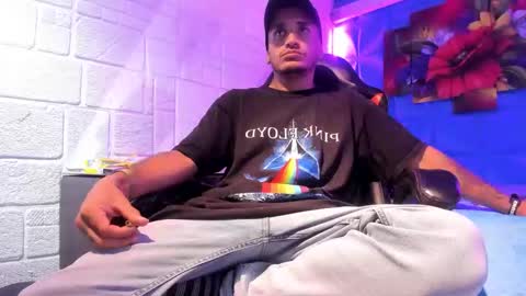 Axell Cross2 online show from October 23, 2:04 am