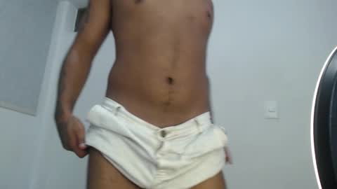 axell_kinng online show from February 5, 1:51 pm