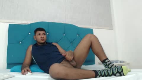 axell_kinng online show from February 20, 2:30 pm