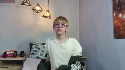 axell_stone online show from June 9, 8:43 pm