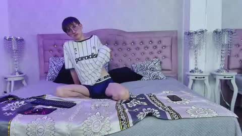 axell_stone online show from June 4, 8:59 pm