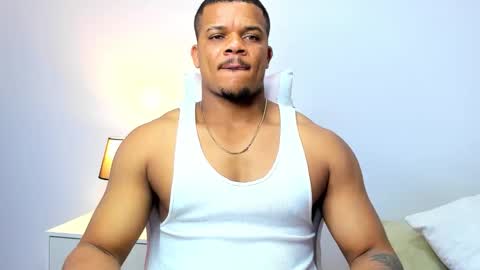 AXEL DA SILVA online show from March 21, 12:25 am