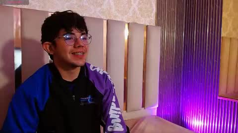 axelnoir_tay online show from May 25, 3:24 am