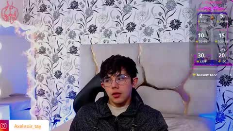 axelnoir_tay online show from June 10, 4:25 am