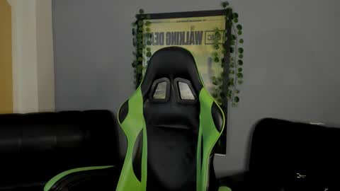 Axel Raven online show from December 12, 2:22 pm
