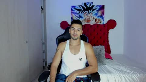 Axel online show from April 29, 11:37 am