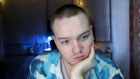 Ian skinny Slawa online show from December 12, 8:03 am