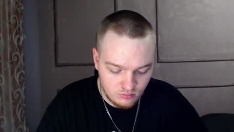Ian skinny Slawa online show from December 6, 7:54 am