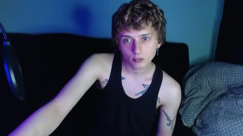 Ian skinny Slawa online show from March 12, 7:17 pm
