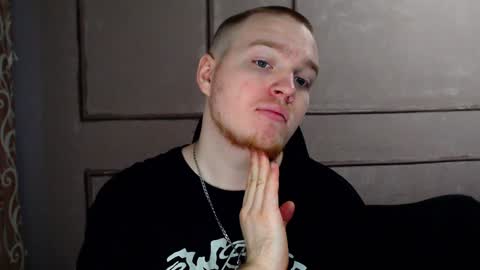 Ian skinny Slawa online show from December 4, 7:17 am