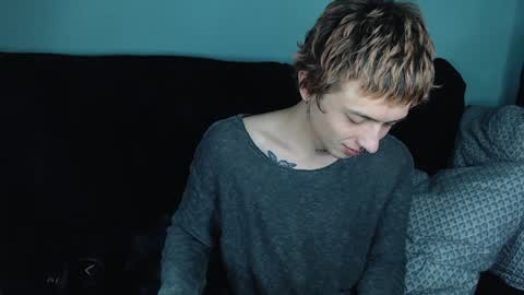 Ian skinny Slawa online show from January 9, 10:20 pm