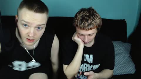 Ian skinny Slawa online show from January 7, 9:35 pm