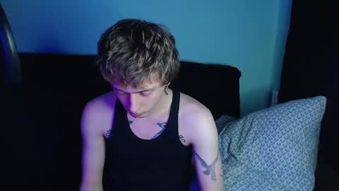 Ian skinny Slawa online show from February 22, 3:01 am