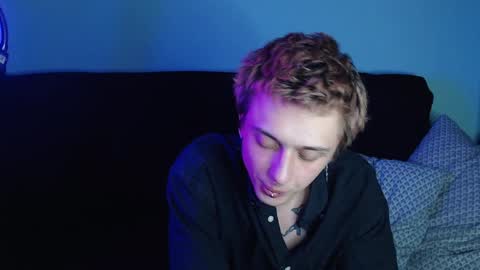 Ian skinny Slawa online show from December 12, 6:53 pm
