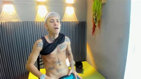 Ayala online show from December 22, 8:06 pm