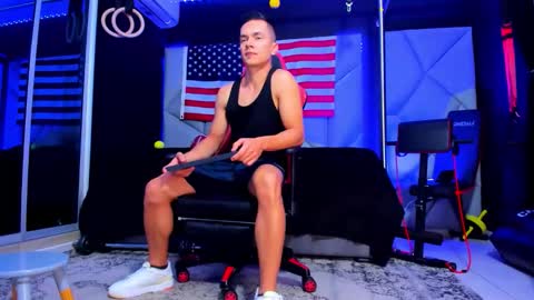 Snapshot of aydenmillerdom chatting on September 29, 3:27 am Ayden Miller online show from September 29, 3:27 am