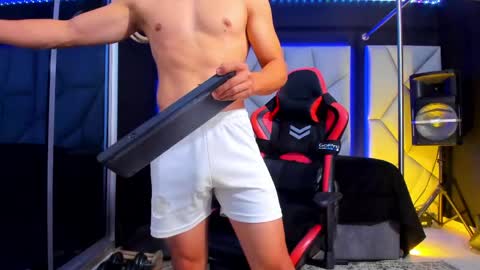 Ayden Miller online show from April 24, 3:20 am