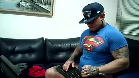 Snapshot of ayrton_naffah2 chatting on March 12, 7:35 am Ayrton naffah2 online show from March 12, 7:35 am