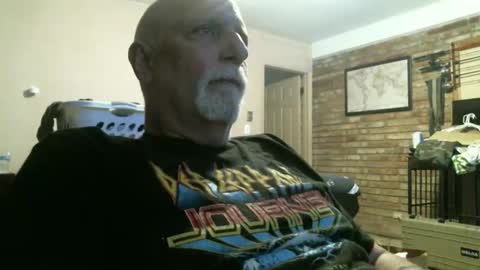 azjohnny online show from April 5, 11:12 pm