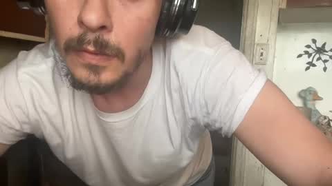 b1gd1k290013 online show from April 30, 11:53 pm