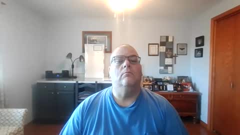 Snapshot of b1gh0rnyguy chatting on October 8, 2:43 pm Cory online show from October 8, 2:43 pm