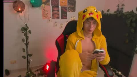 odeley online show from April 28, 1:22 am