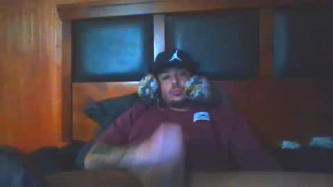 Snapshot of baadddboooy69 chatting on September 14, 1:02 pm baadddboooy69 online show from September 14, 1:02 pm